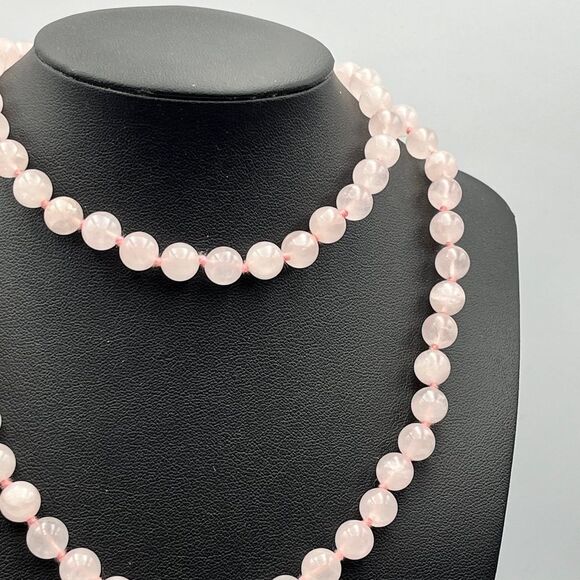 Hand knotted 8mm rose quartz Necklace - Picture 3 of 6